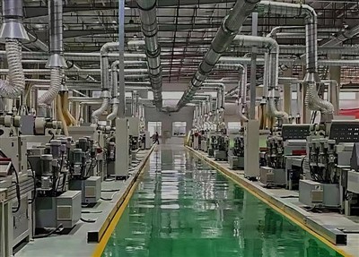 En pålidelig kvalitetsproducent af konstruerede trægulve i Kina